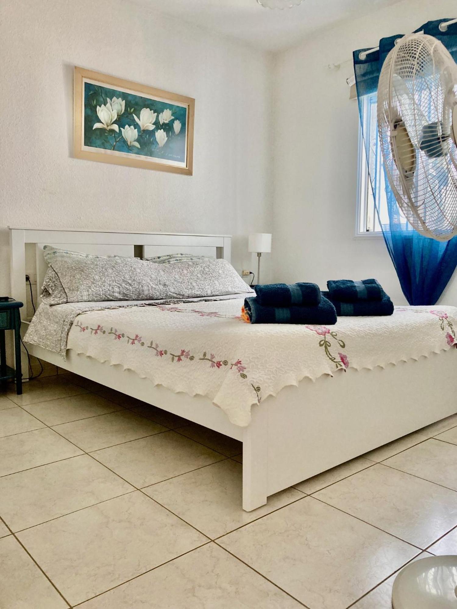 Apartamento En Primera Linea De Playa, Centrico, Tranquilo Playa de las Americas  Exteriér fotografie